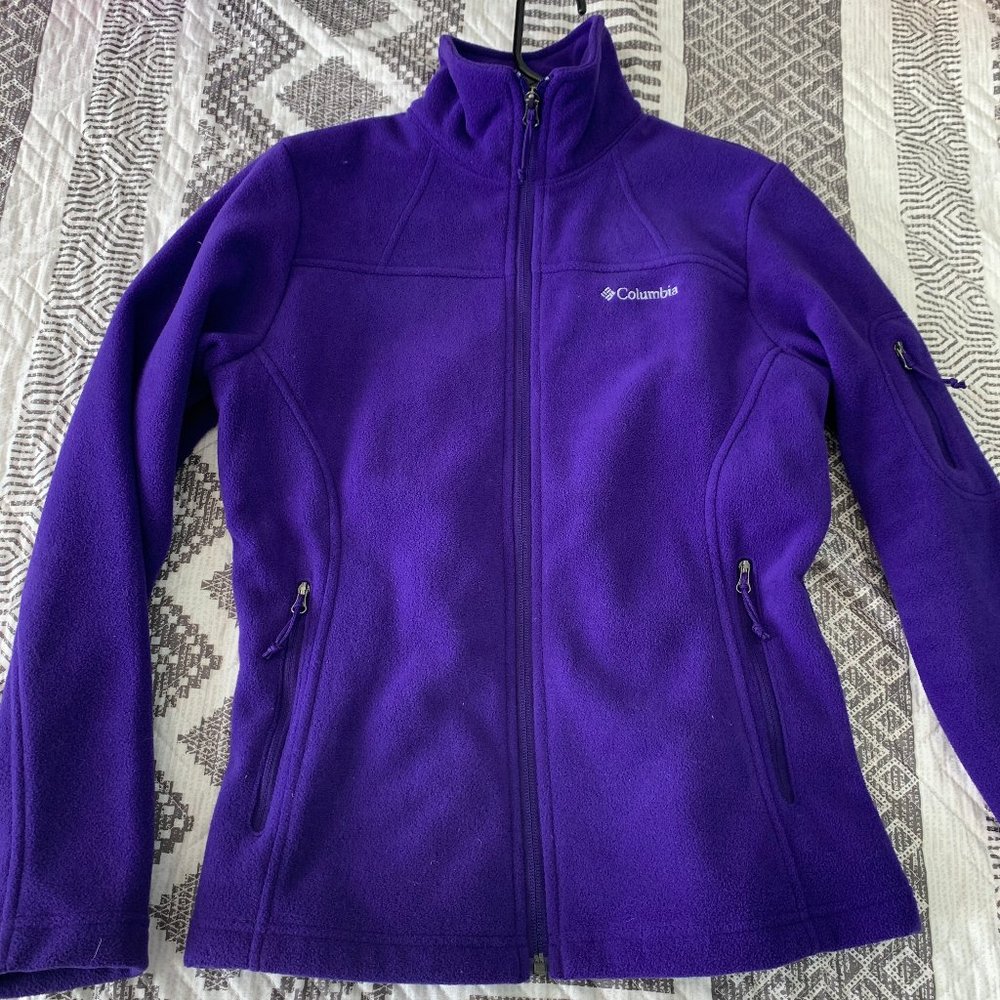 Columbia Purple Fleece Zip Up Sweatshirt.